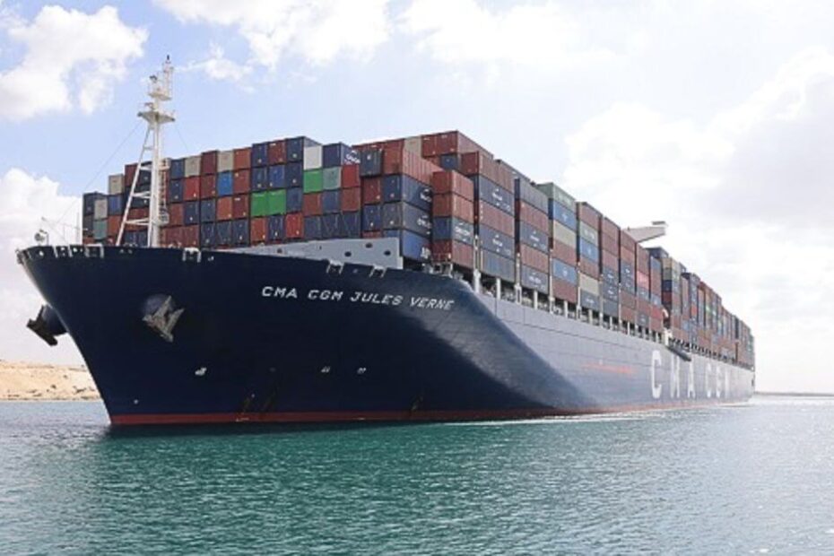 CMA CGM será la primera gran naviera en reanudar su ruta completa por el Canal de Suez. CMA CGM será la primera gran naviera en reanudar su ruta completa por el Canal de Suez.