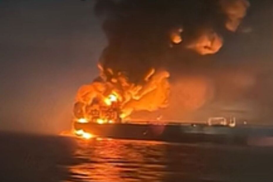 Tercer ataque con drones a petrolero ruso cerca de Turquía. Tercer ataque con drones a petrolero ruso cerca de Turquía.