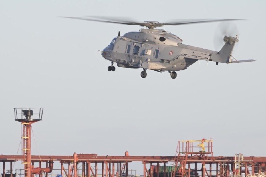 La Marina francesa intercepta un petrolero ruso sancionado en el mar de Alborán