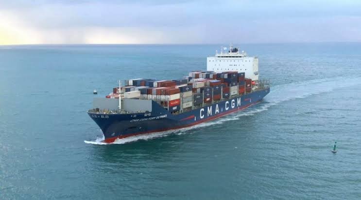 Ataque a buque CMA CGM en Hormuz deja varios heridos