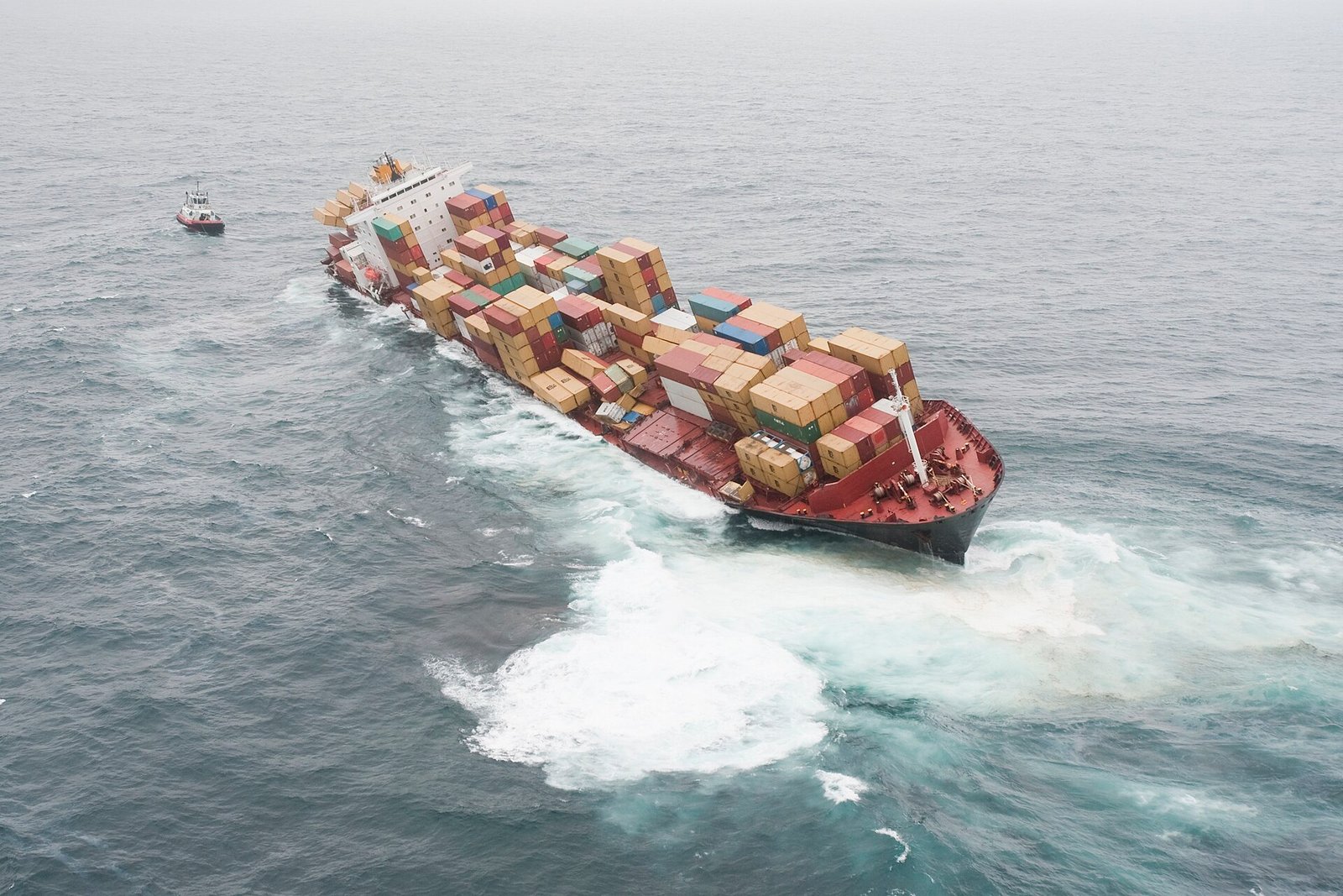 Aerial view of grounded ship Rena