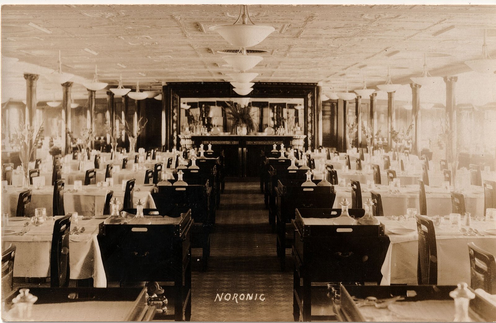 Dining room on the SS Noronic